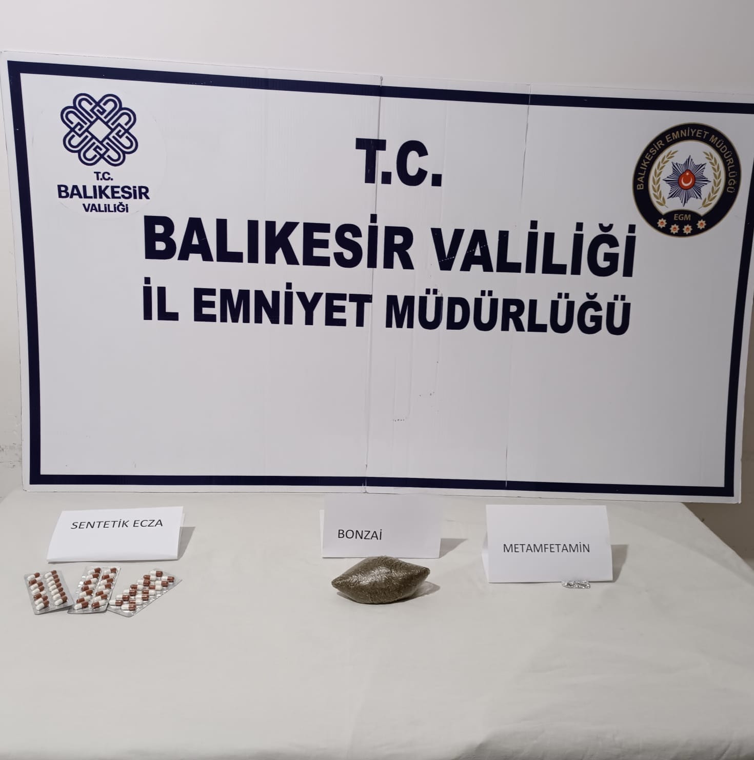 Savaştepe Polisi düzenlediği operasyonla