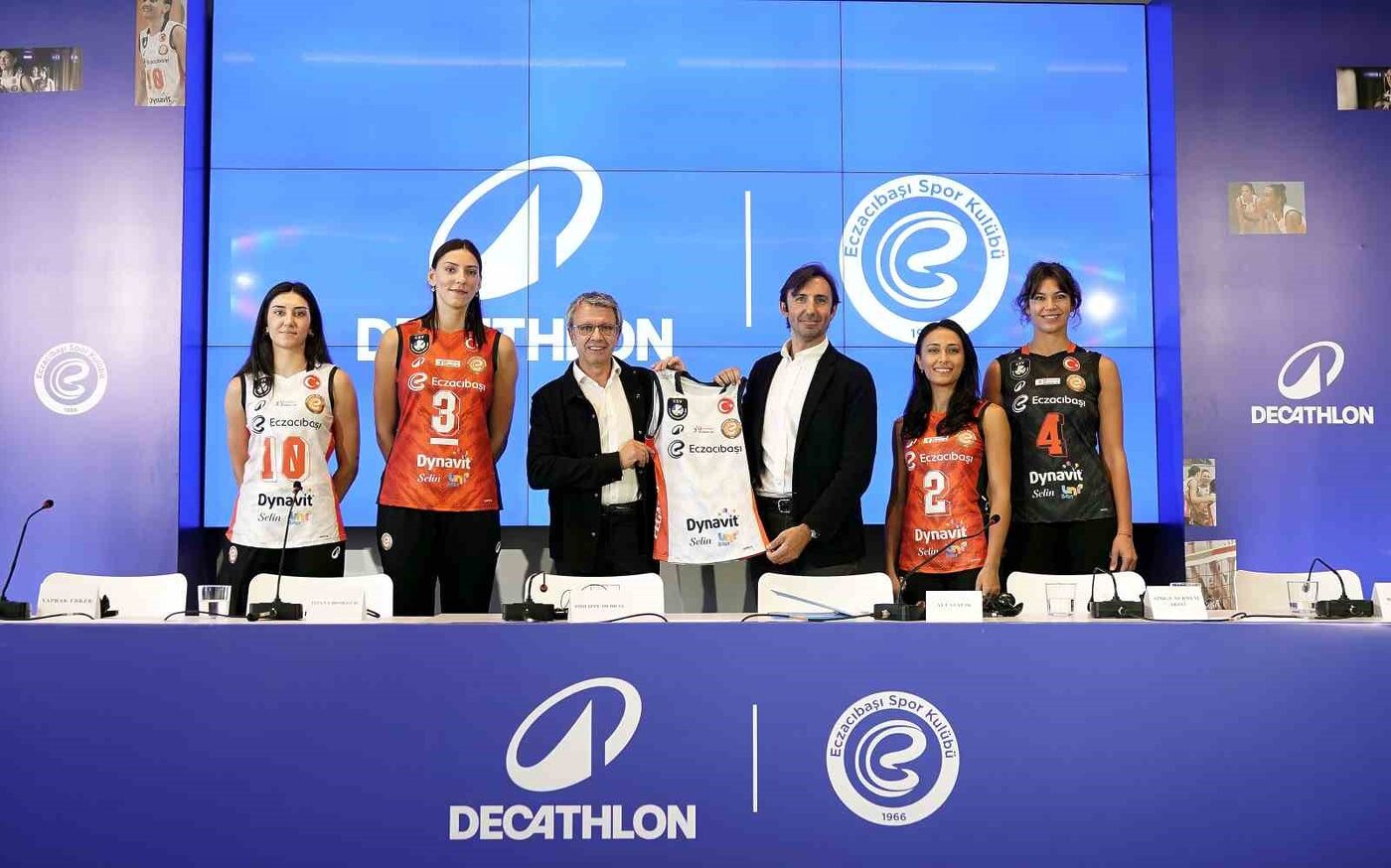 Eczacıbaşı Dynavit Voleybol Takımı’nın