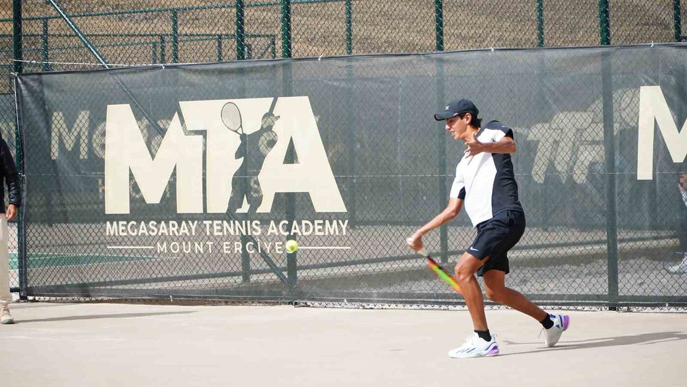 Uluslararası Tenis Federasyonu (ITF)