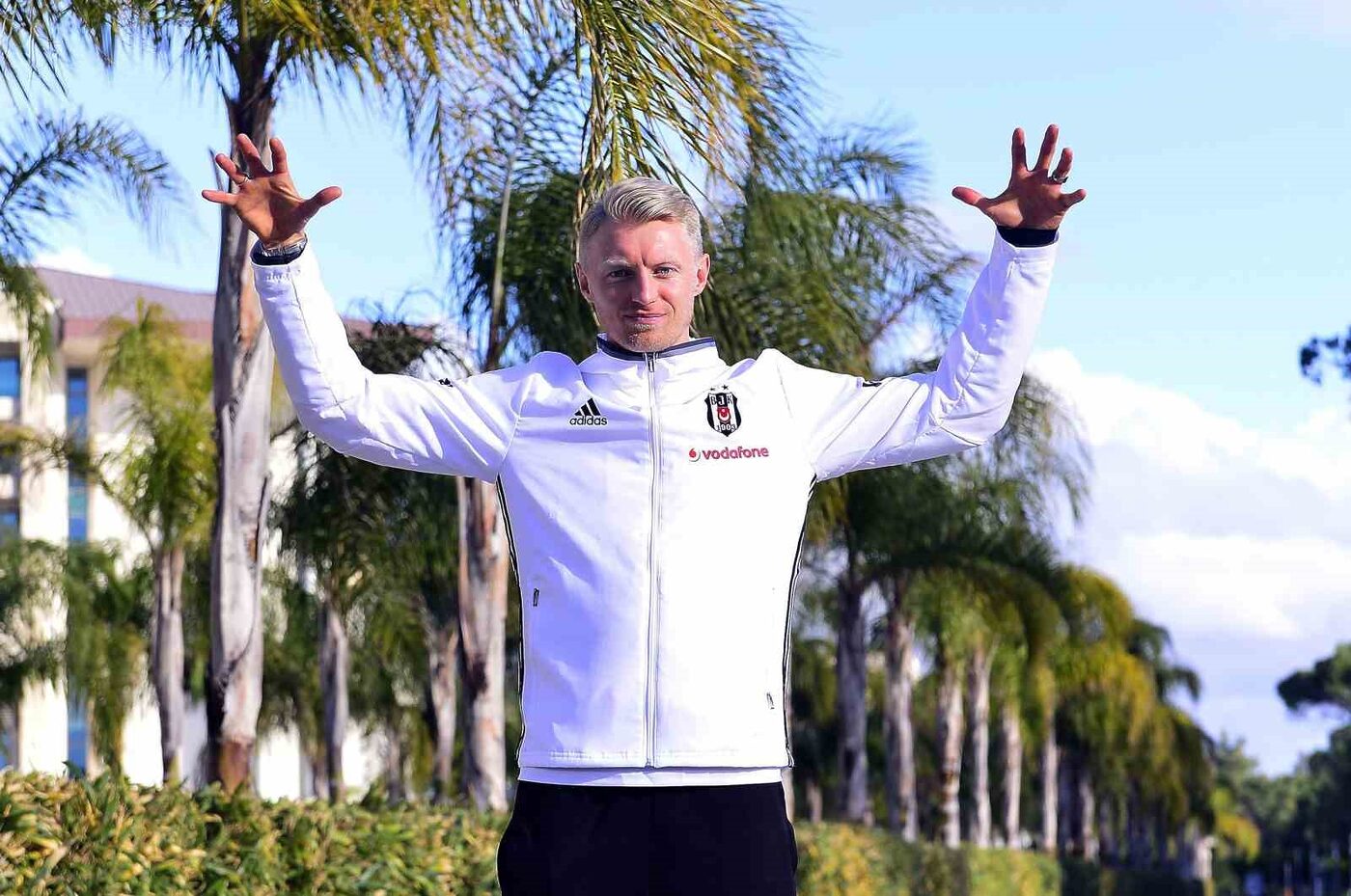 Andreas Beck: “Beşiktaş’ın, Giovanni van Bronckhorst ile gelişimi çok etkileyici”