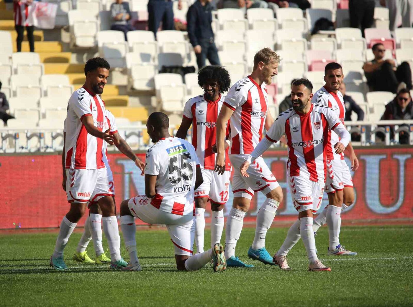 Trendyol Süper Lig: NG Sivasspor: 2 – Çaykur Rizespor: 1 (Maç sonucu)