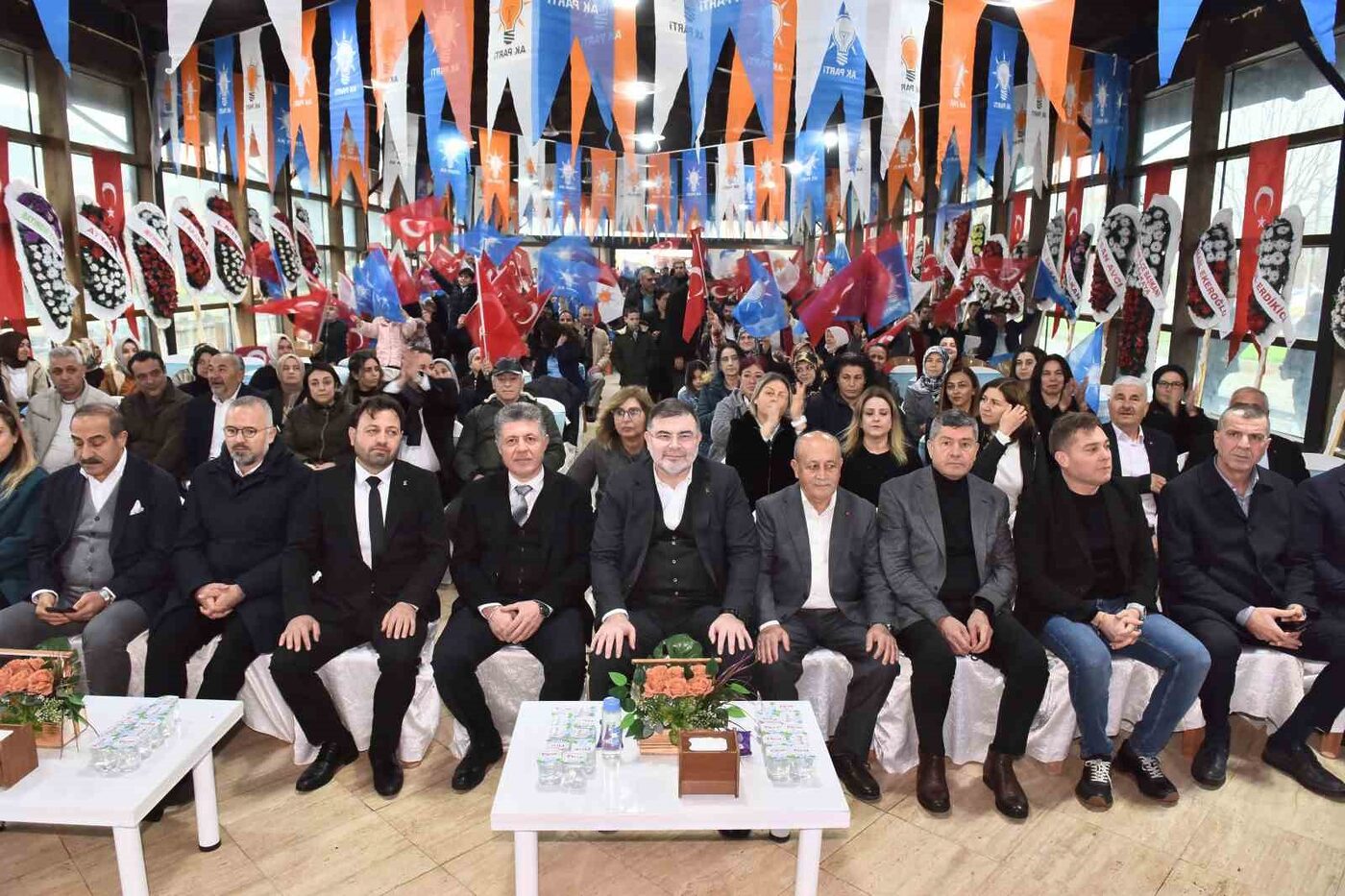 AK Parti İzmir İl