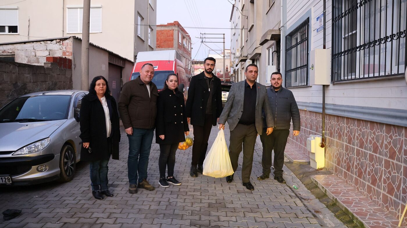 CHP Edremit İlçe Başkanlığı, yılbaşı gecesinde sahada görev yapan kamu