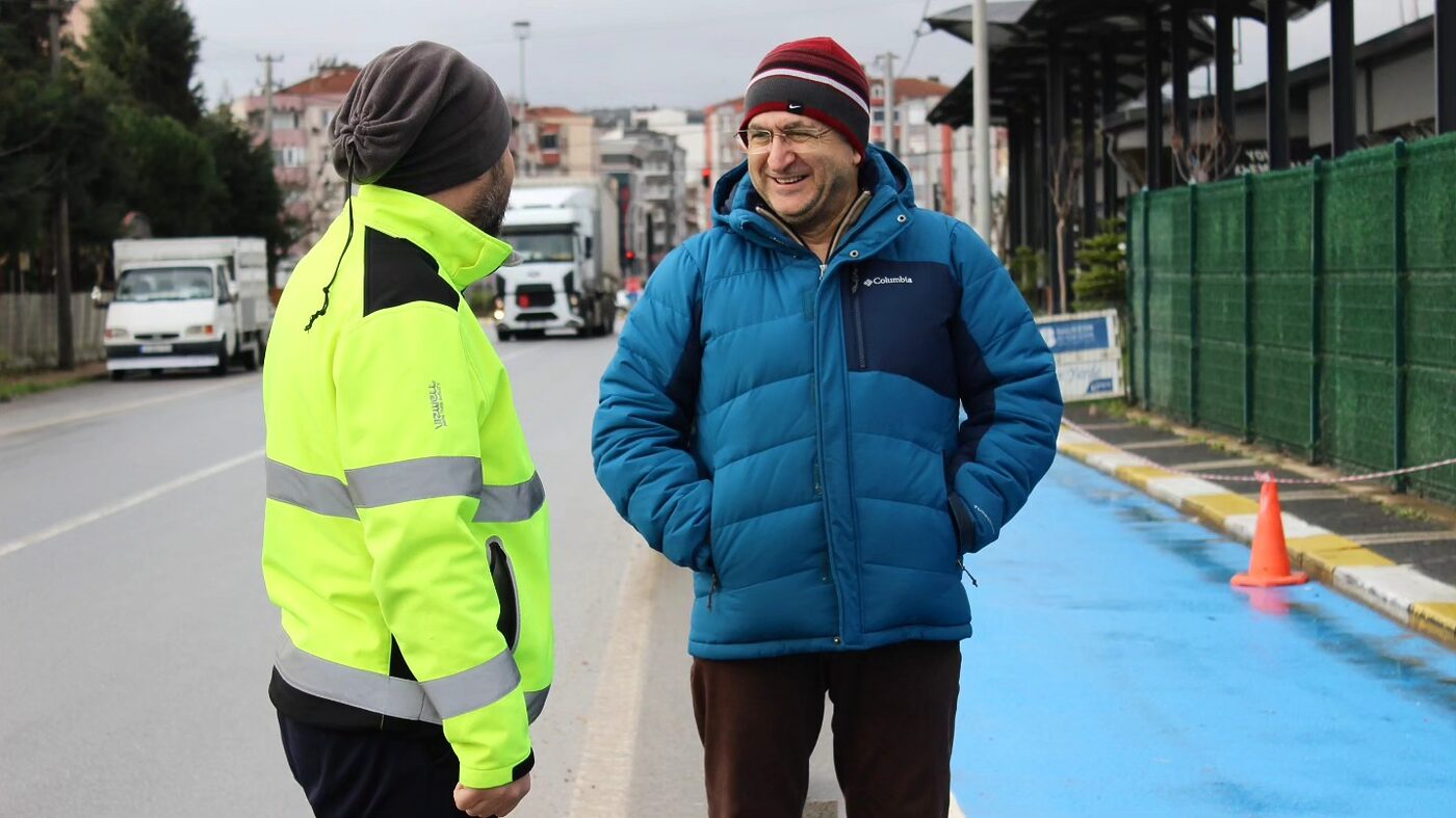 Susurluk Belediyesi ekipleri, ilçede çalışmalarını aralıksız olarak sürdürüyor.