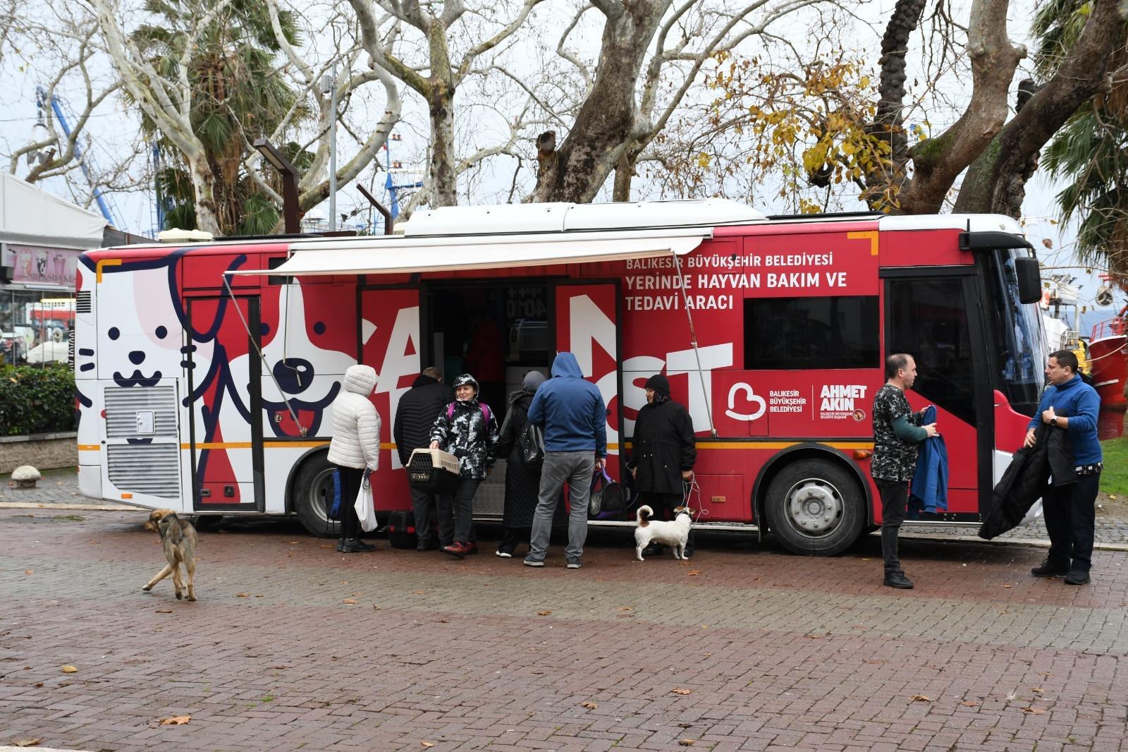 Balıkesir Büyükşehir Belediyesi yerinde hayvan bakım ve tedavi aracı “Can