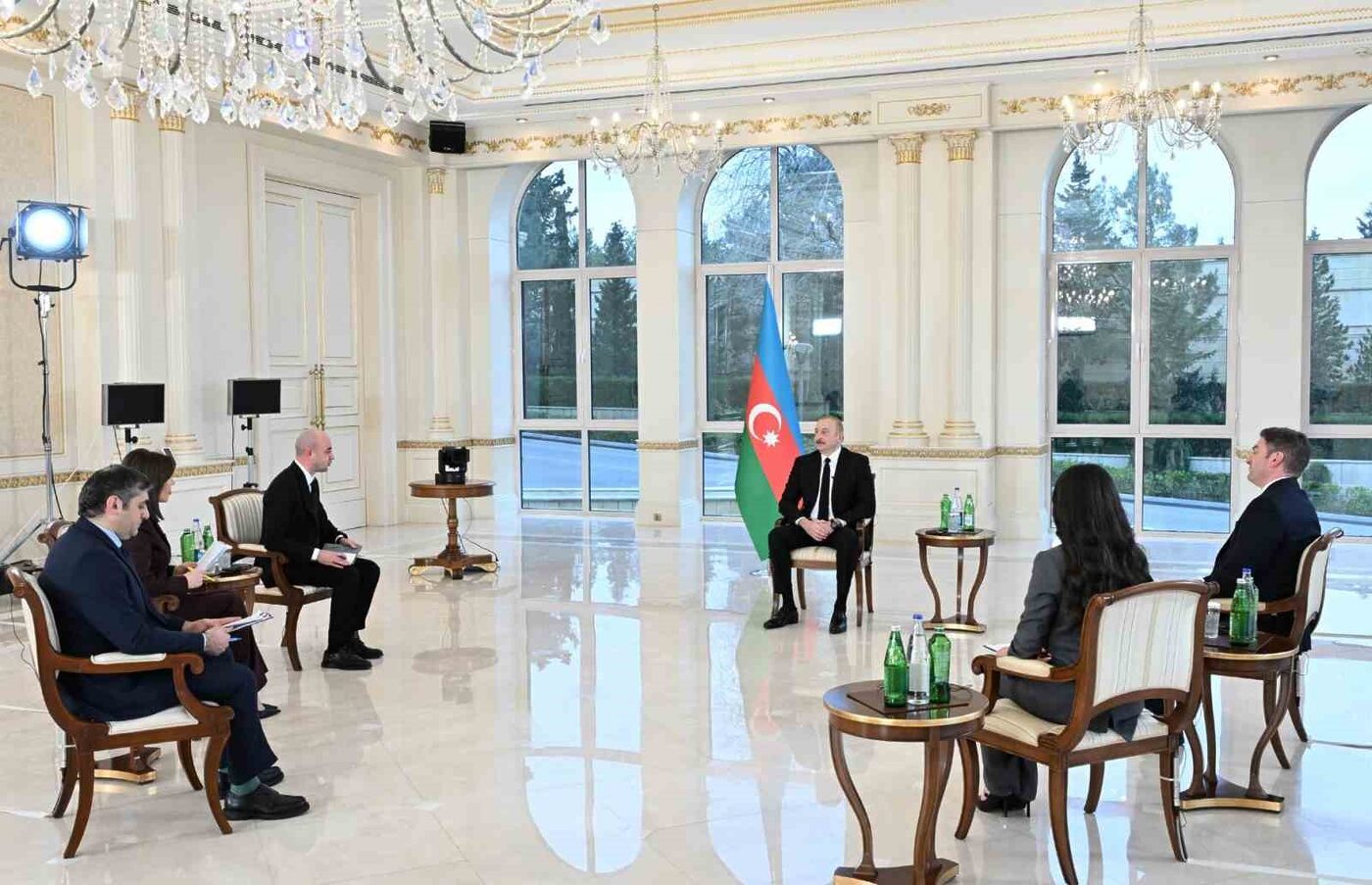 Azerbaycan Cumhurbaşkanı İlham Aliyev, yaptığı açıklamada, “İntikamcı düşüncelerle yaşıyorlar ve