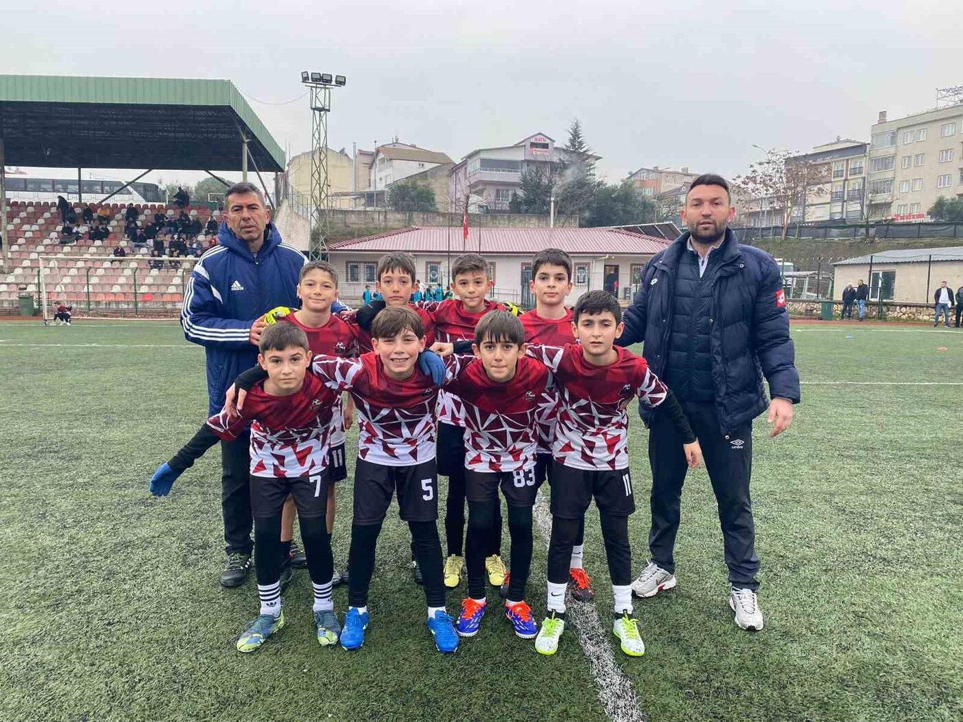 Bilecik Futbol Akademi U-11 Futbol Takımı katıldıkları ilk resmi mücadele