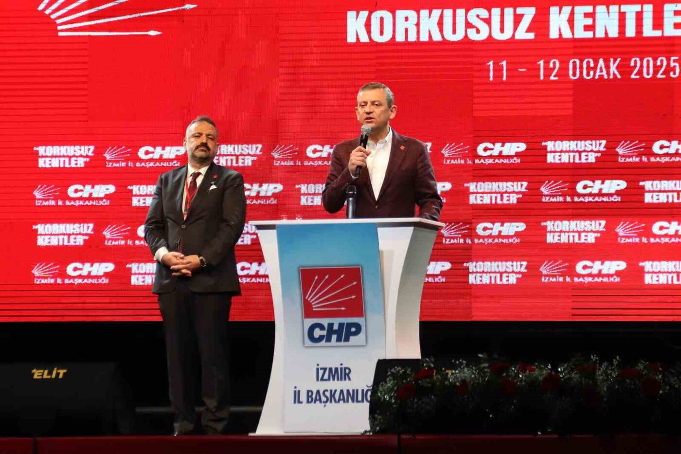 Cumhuriyet Halk Partisi (CHP) Genel Başkanı Özgür Özel, “32 şirketin