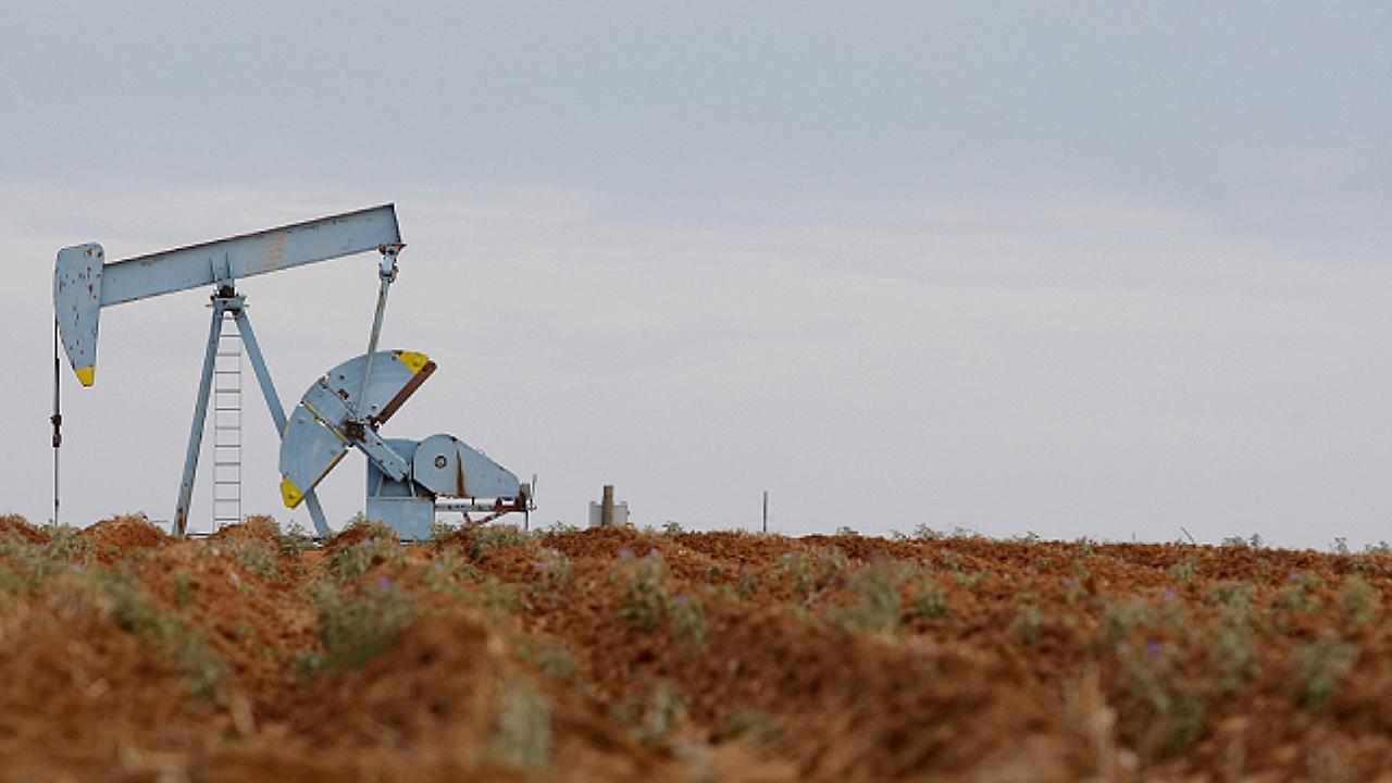 Brent petrolün varili, uluslararası piyasalarda 77,94 ​​dolardan işlem görüyor