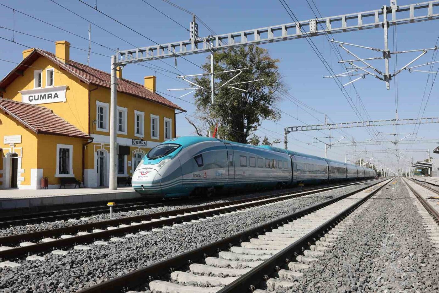 Ulaştırma ve Altyapı Bakanı Abdulkadir Uraloğlu, Konya-Karaman Hızlı Tren hattının