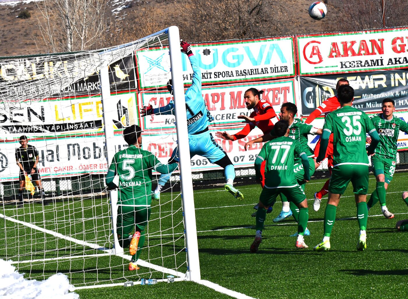 Balıkesirspor, 18.hafta mücadelesinde deplasmanda Kelkit Hürriyet’le 1-1 berabere kaldı. Kelkit