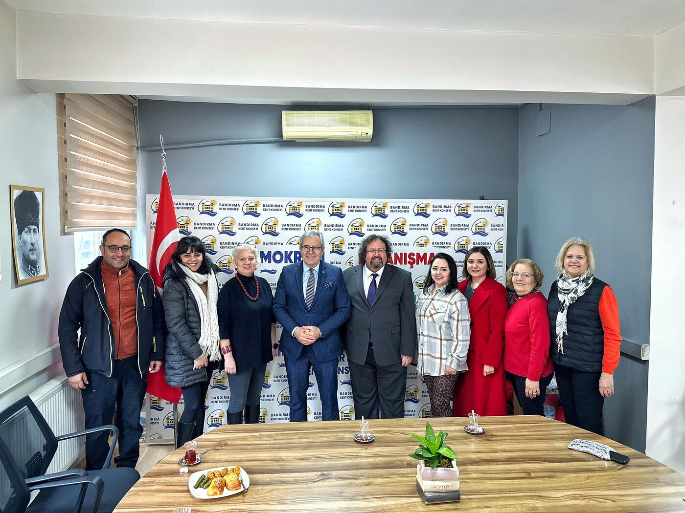 Bandırma Belediye Başkanı Dursun Mirza, Sevgililer Günü Alışveriş Günleri etkinliğinin