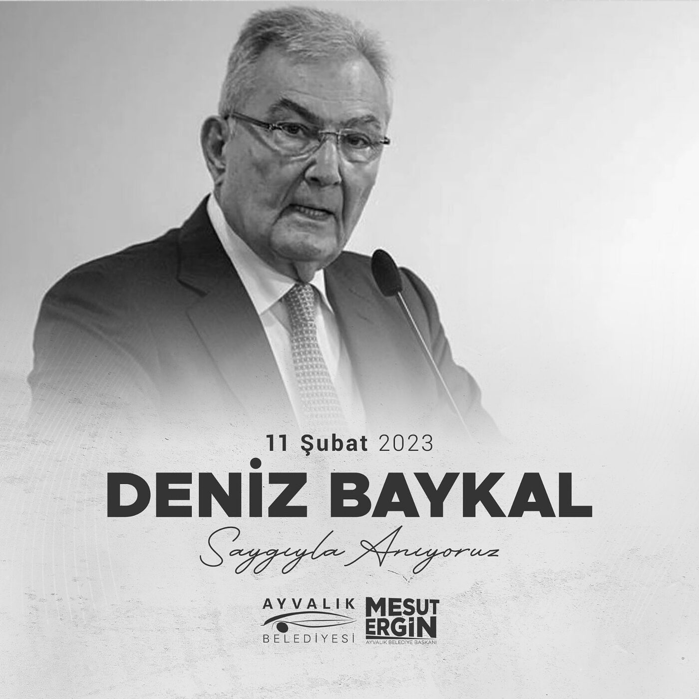 BAŞKAN ERGİN DENİZ BAYKAL’I ANDI Ayvalık Belediye Başkanı Mesut Ergin, Deniz Baykal'ı ölüm yıl dönümünde
