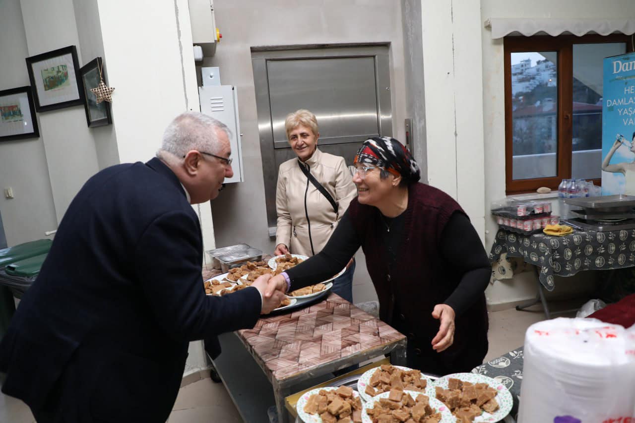 Edremit Belediye Başkanı Mehmet Ertaş, Alevi Kültür Derneği Altınoluk Şubesi