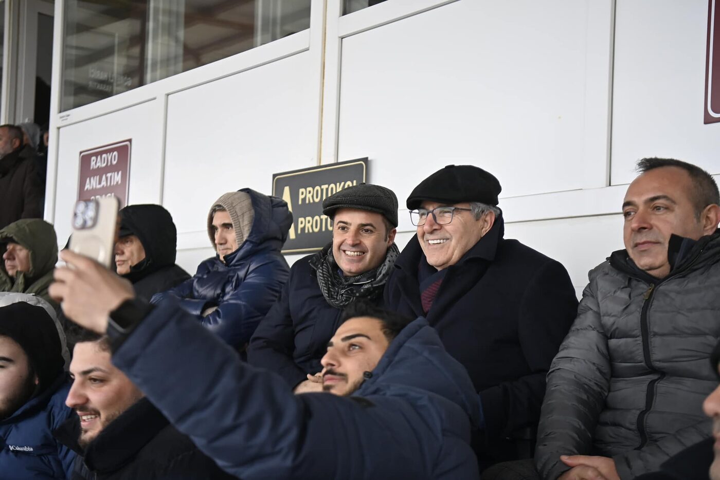Büyükşehir Belediye Başkanı Ahmet Akın ve Bandırma Belediye Başkanı Dursun