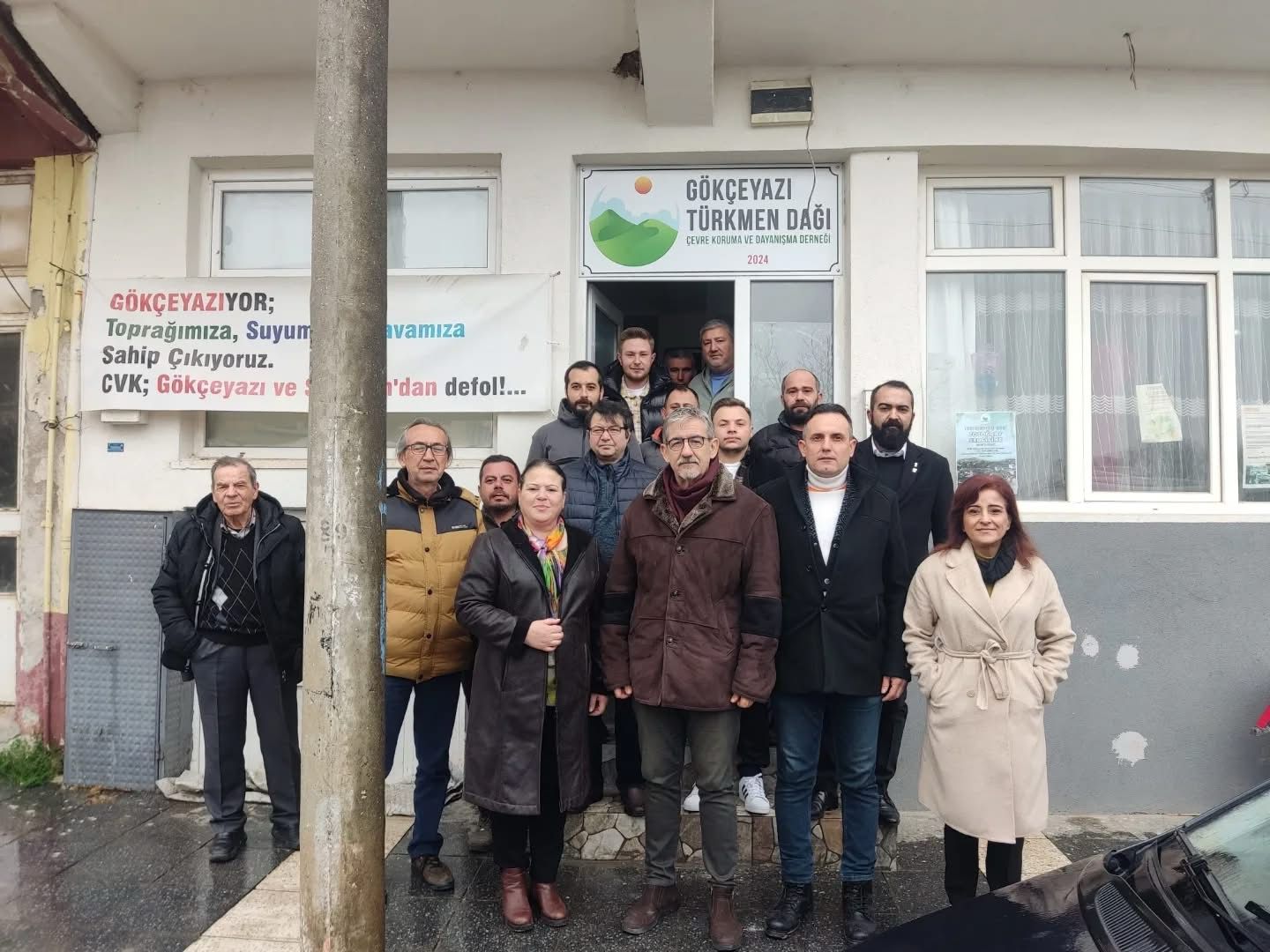 Cumhuriyet Halk Partisi (CHP) Balıkesir İl Başkanı Erden Köybaşı, Mustafa