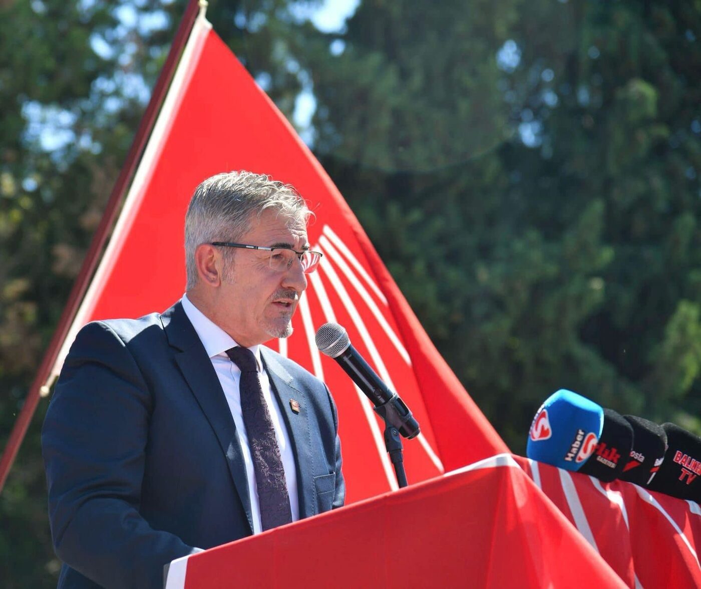 CHP Balıkesir İl Başkanı Erden Köybaşı, partinin 38. Olağan Kurultay