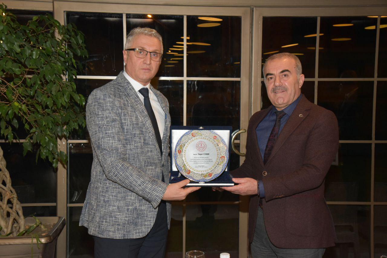Batman İl Milli Eğitim Müdürü olarak görevlendirilen Yaşar Ciğer'e veda