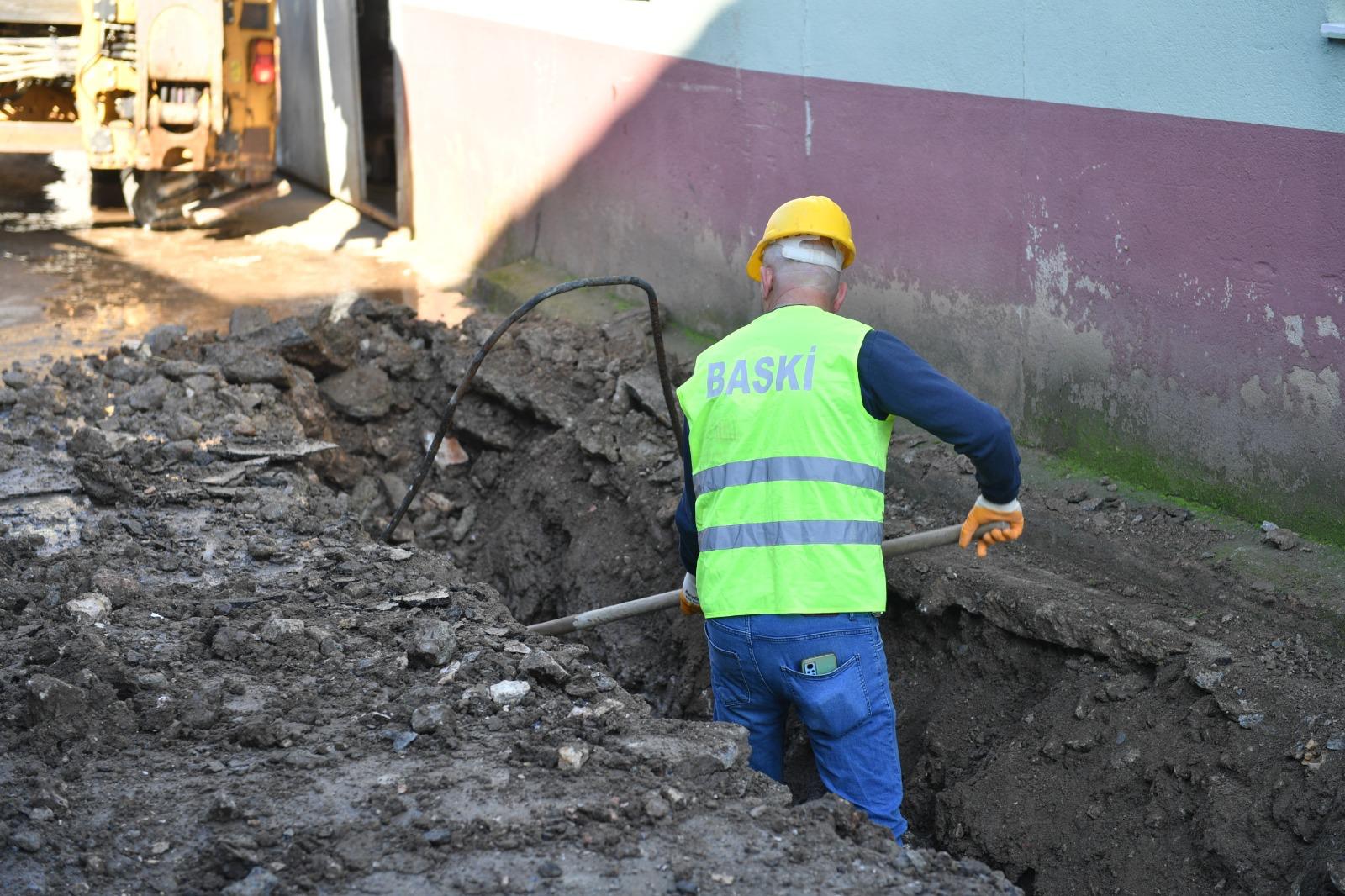 Susurluk’ta altyapı çalışmalarını kesintisiz sürdüren Balıkesir Büyükşehir Belediyesi Su ve