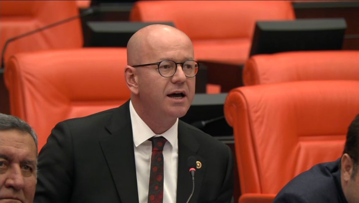 CHP Balıkesir Milletvekili Serkan Sarı, emeklilerin, AKP iktidarından bayram ikramiyesi