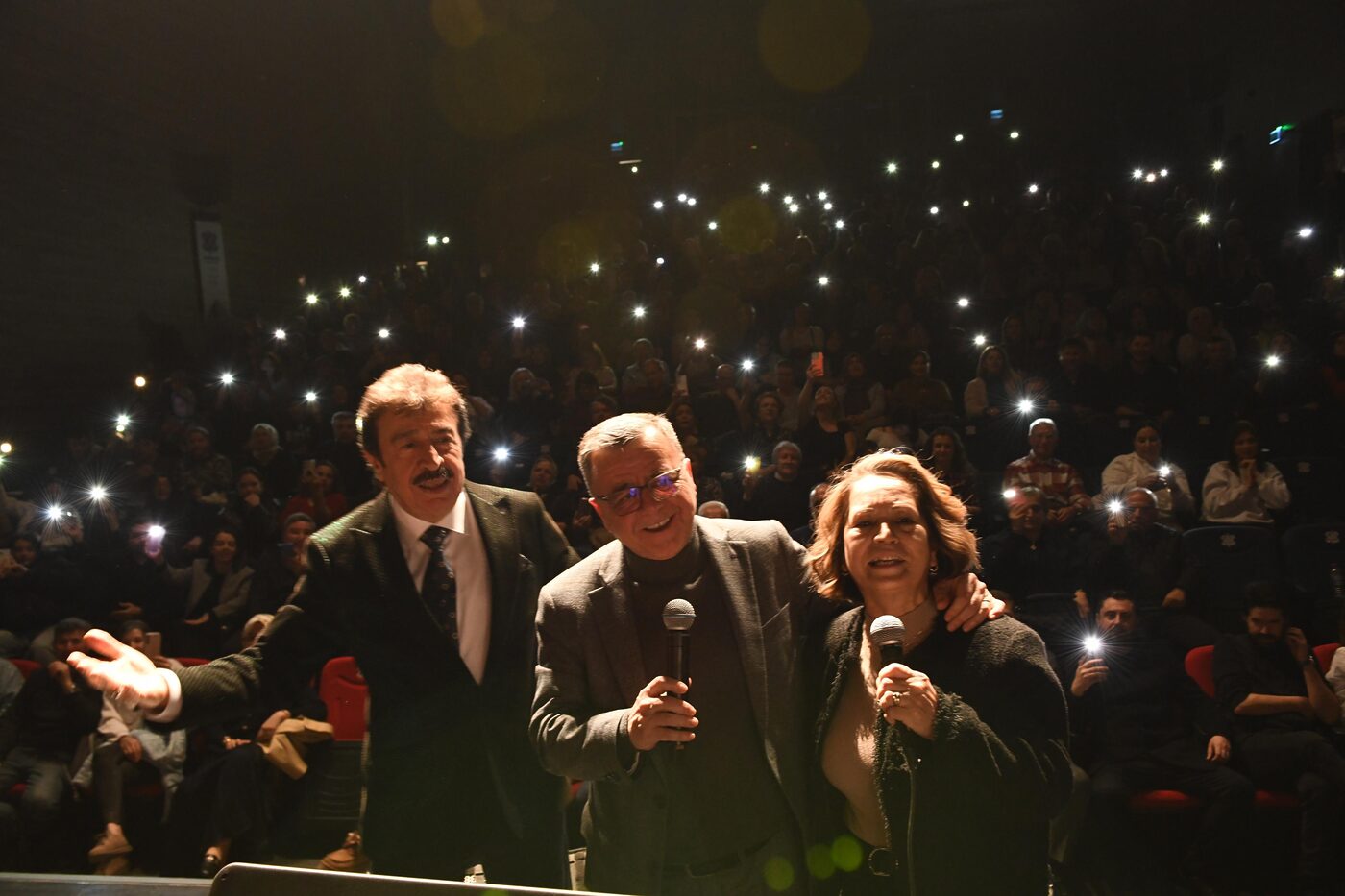 Arabesk müziğinin efsanevi ismi Ferdi Tayfur, 2 Ocak’ta hayatını kaybetmesinin