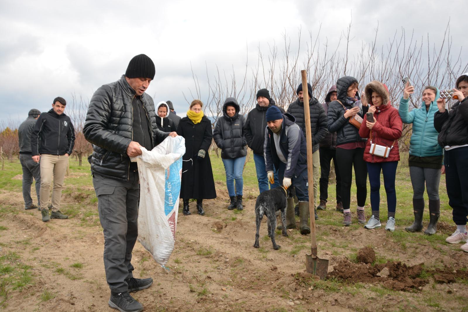 Arıcılıktan zeytinciliğe kadar Balıkesir’in öne çıkan tarımsal faaliyetlerine yönelik eğitimler