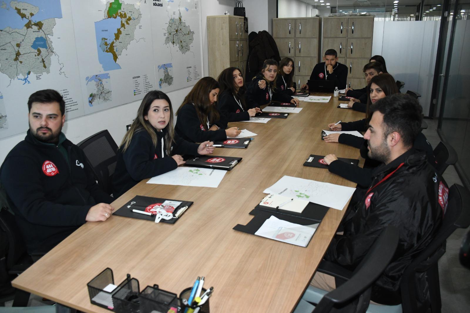 Büyükşehir Belediye Başkanı Ahmet Akın’ın sorunların yerinde dinlenerek ivedilikle çözüme