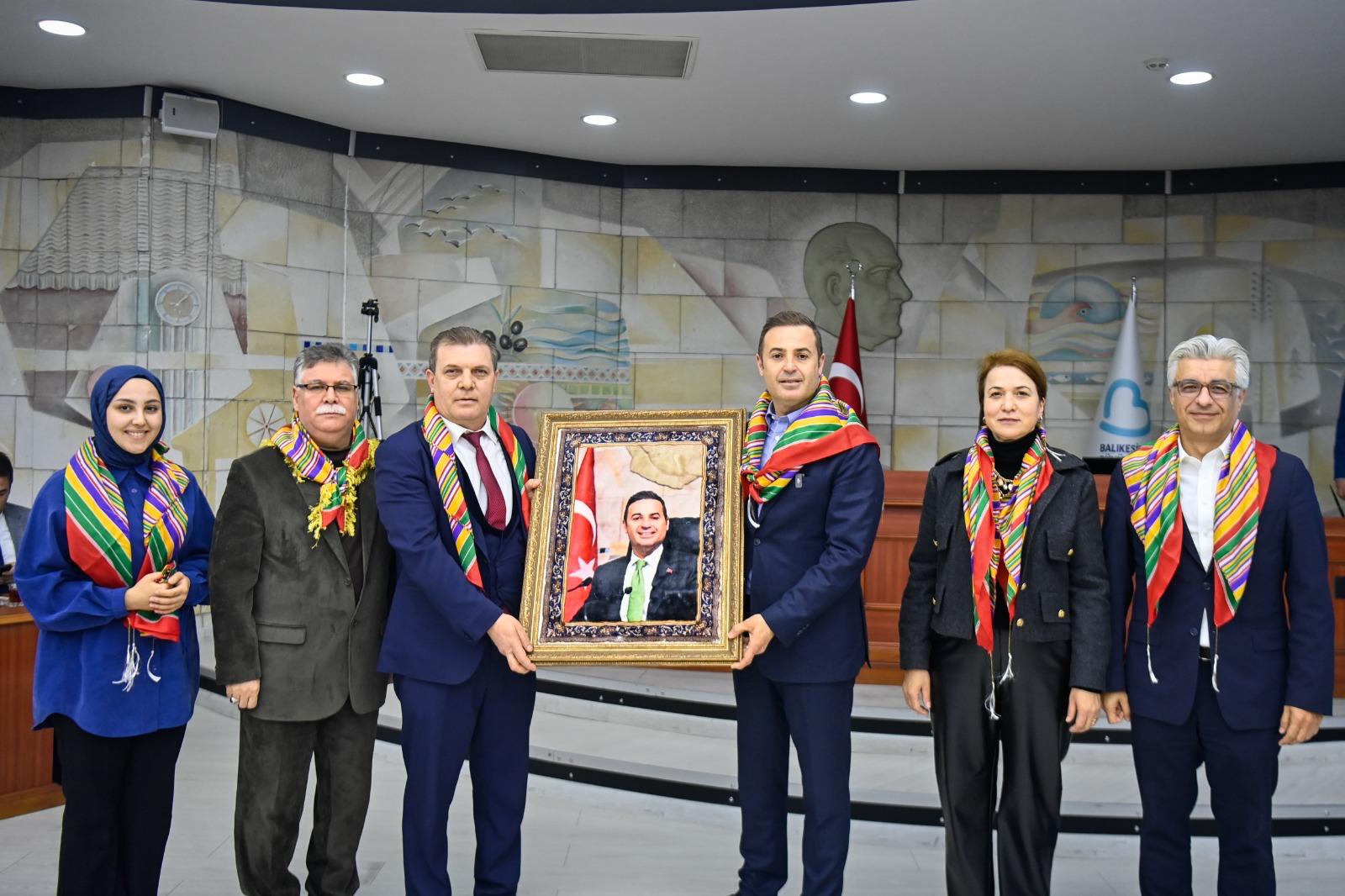 Balıkesir Yörük Türkmen Federasyonunun temsilcileriyle bir araya gelen Balıkesir Büyükşehir