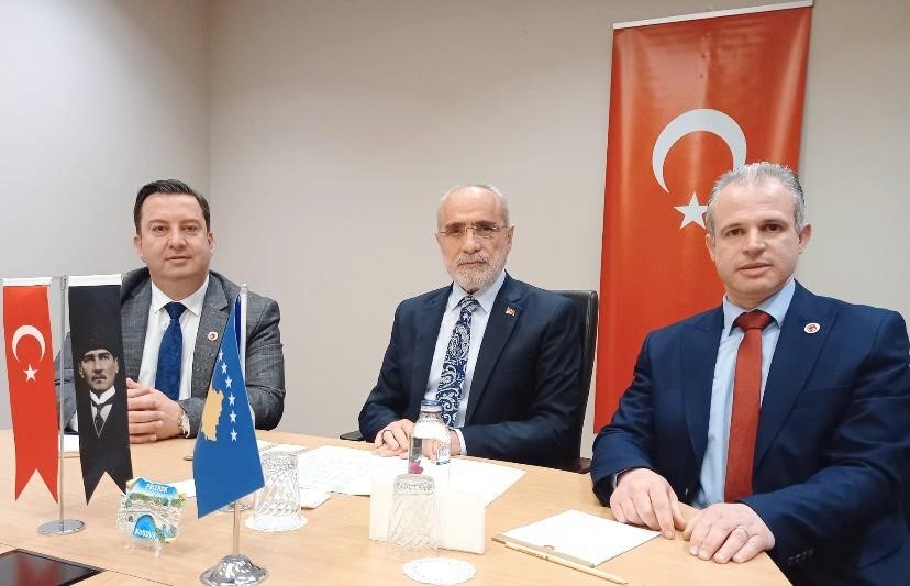 Cumhurbaşkanı Başdanışmanı Yalçın Topçu, Kosova Demokratik Türk Partisi Genel Başkan