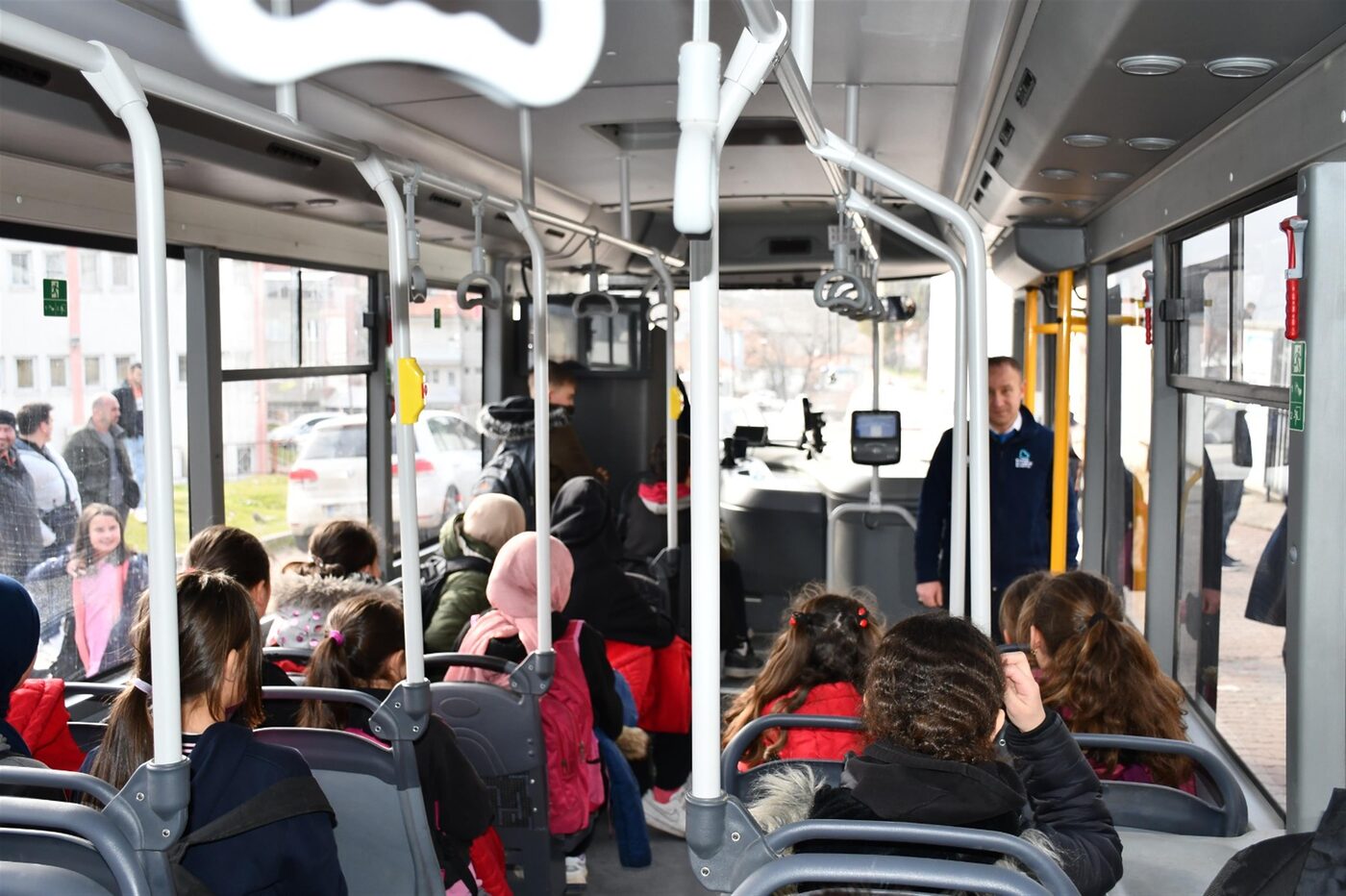 “Eğitim bizim kırmızı çizgimizdir” diyen Balıkesir Büyükşehir Belediye Başkanı Ahmet