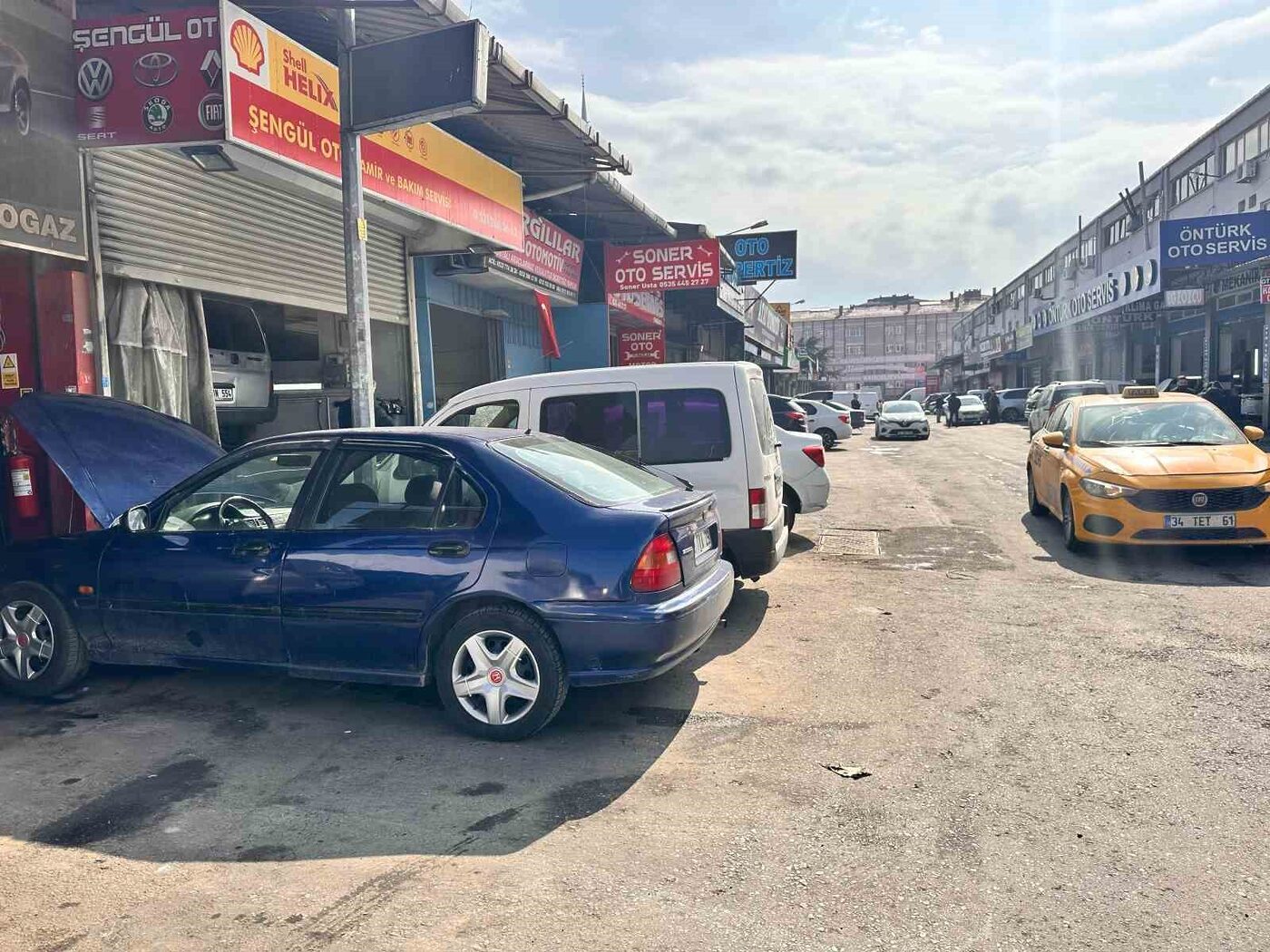 Geçtiğimiz günlerde İstanbul’da yaşanan kar yağışının ardından yollarda oluşan buzlanma,