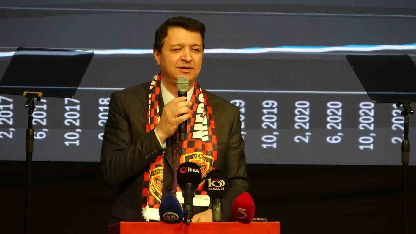 Saadet Partisi (SP) Genel Başkanı Mahmut Arıkan, 2024’teki kongrelerinde ’Yeni