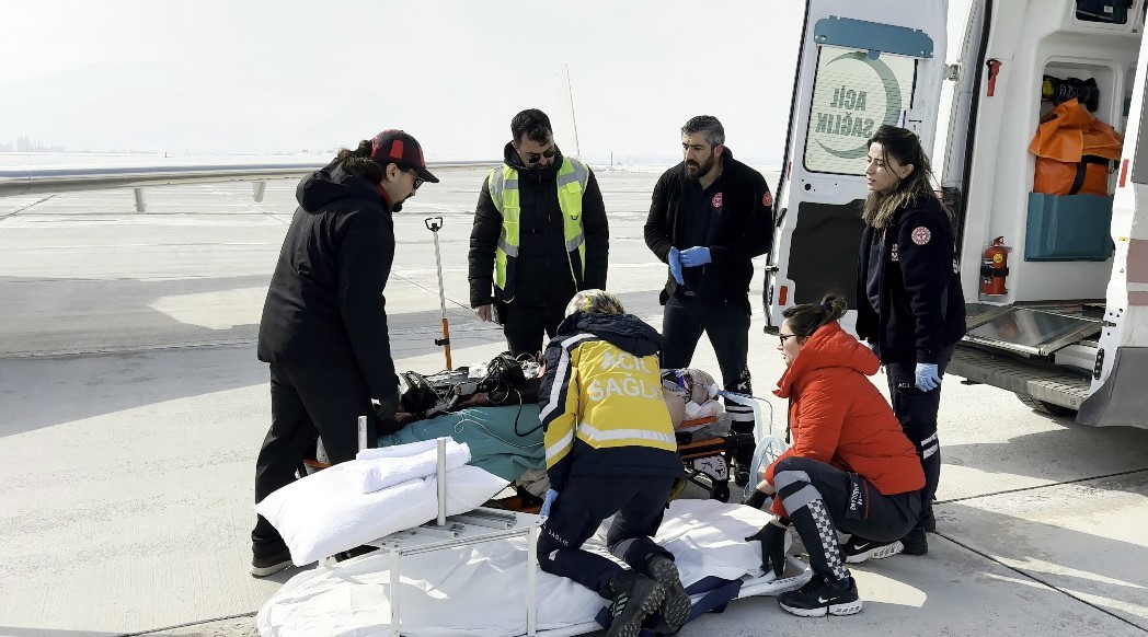 Bitlis’te dün trafik kazası sonucu ağır yaralanan Samet Yılmaz (22)