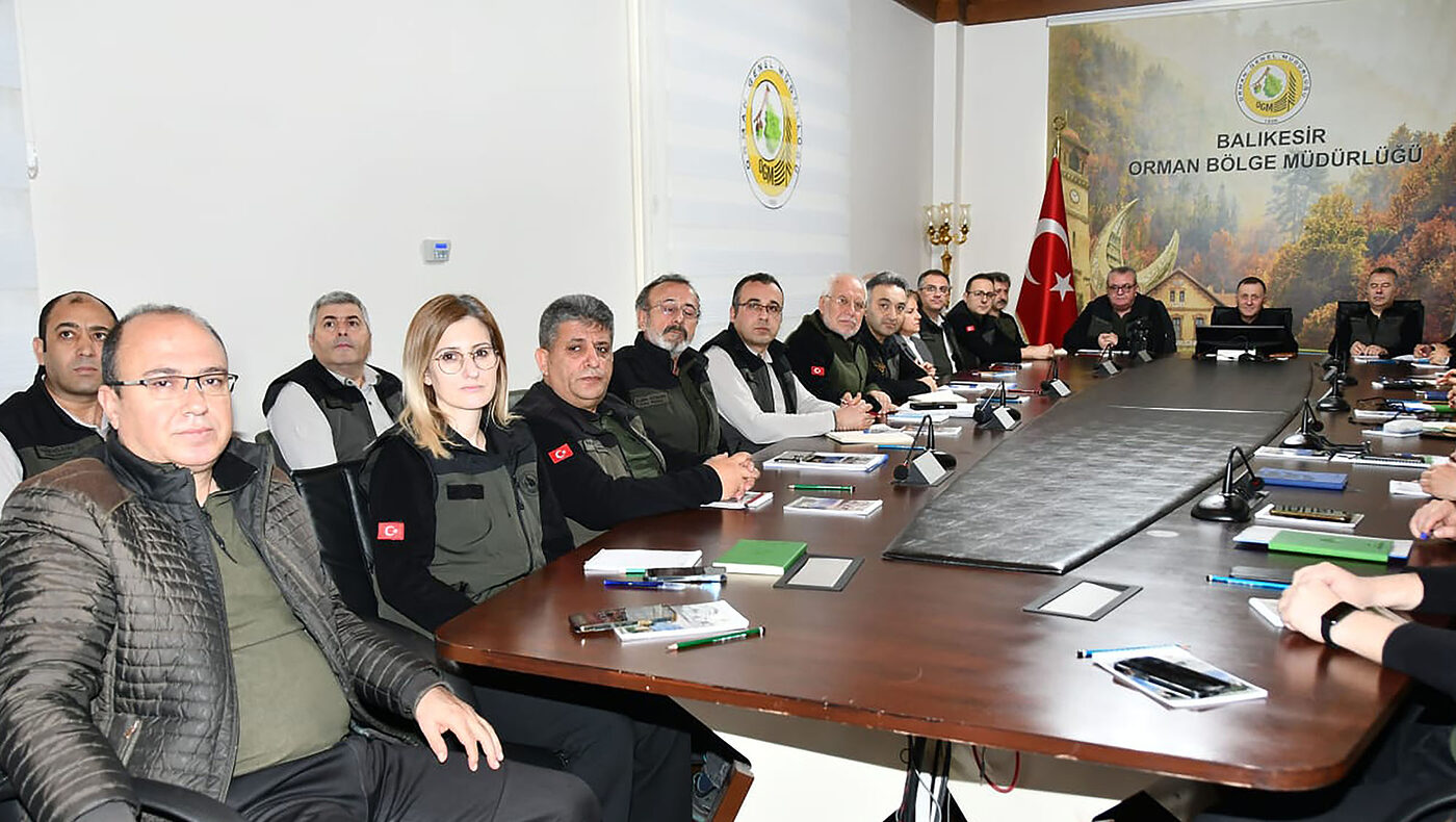 Orman Genel Müdürü Bekir Karacabey başkanlığında, Video Konferans toplantısı gerçekleştirildi.