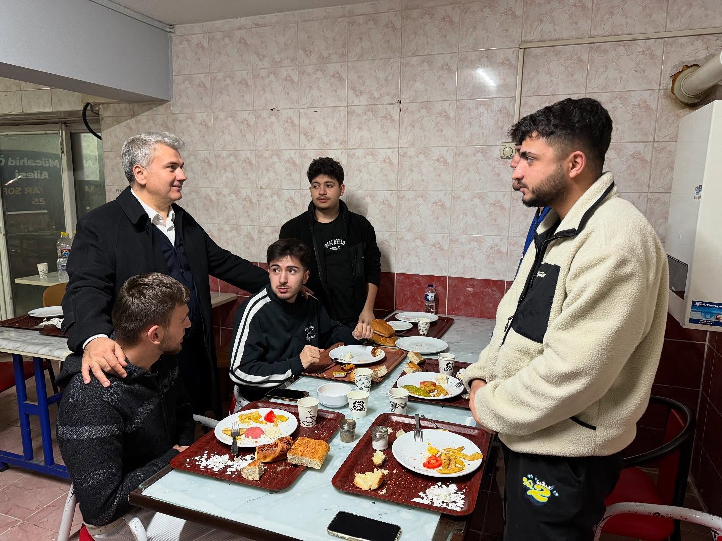 AK Parti Balıkesir Milletvekili Mustafa Canbey, İhlas Vakfı Mehmet Darende