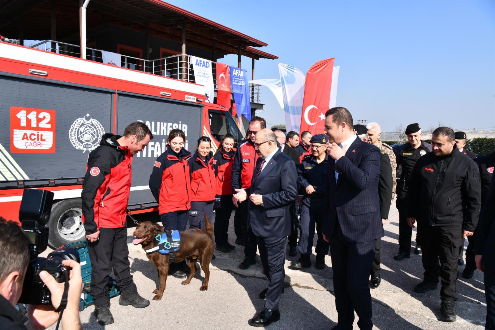 Balıkesir Büyükşehir Belediye Başkanı Ahmet Akın, Afet Timi Uygulama Eğitimi