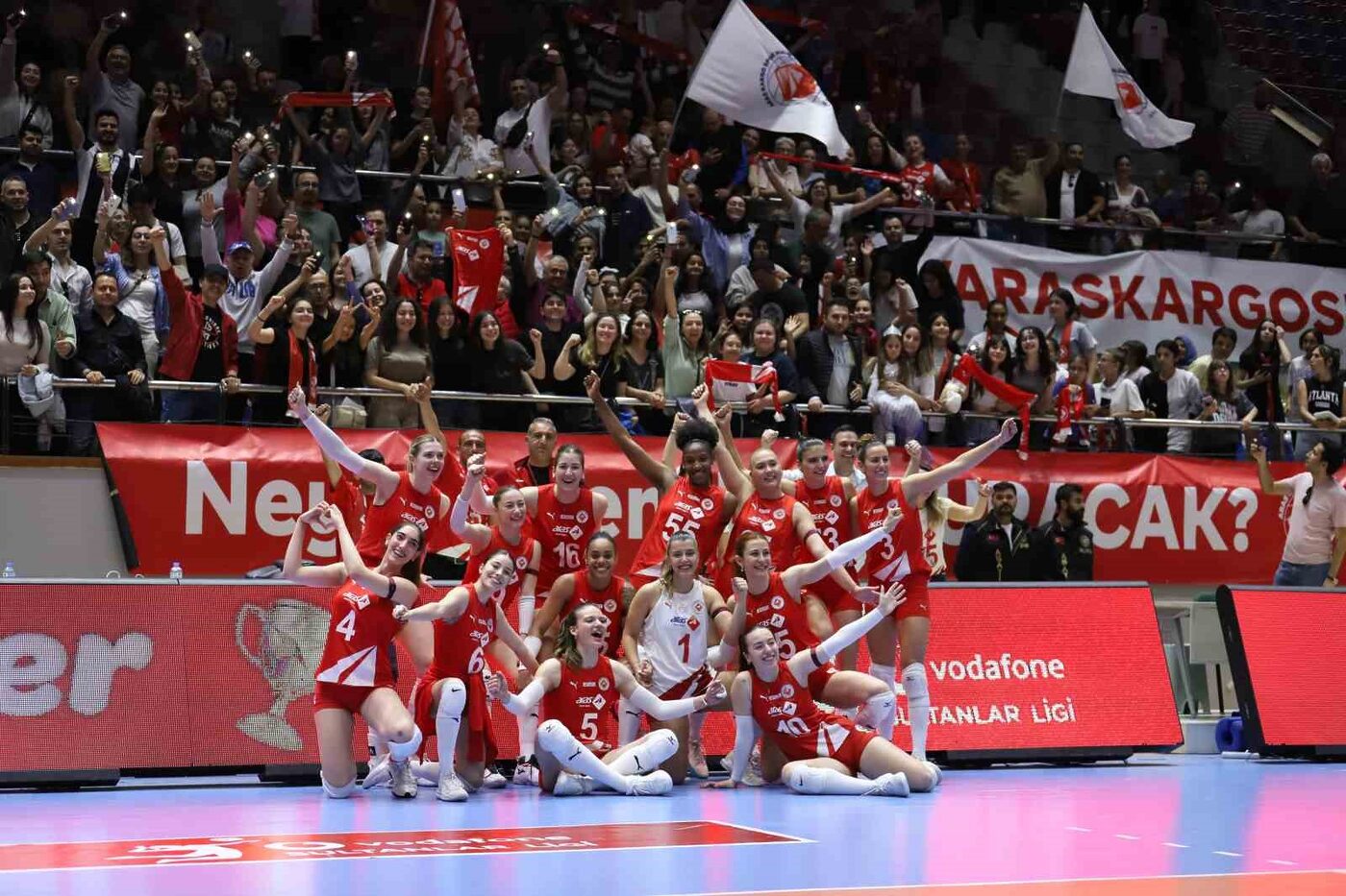 Aras Kargo Kadın Voleybol Takımı, hafta sonu Keçiören Belediyesi Sigorta