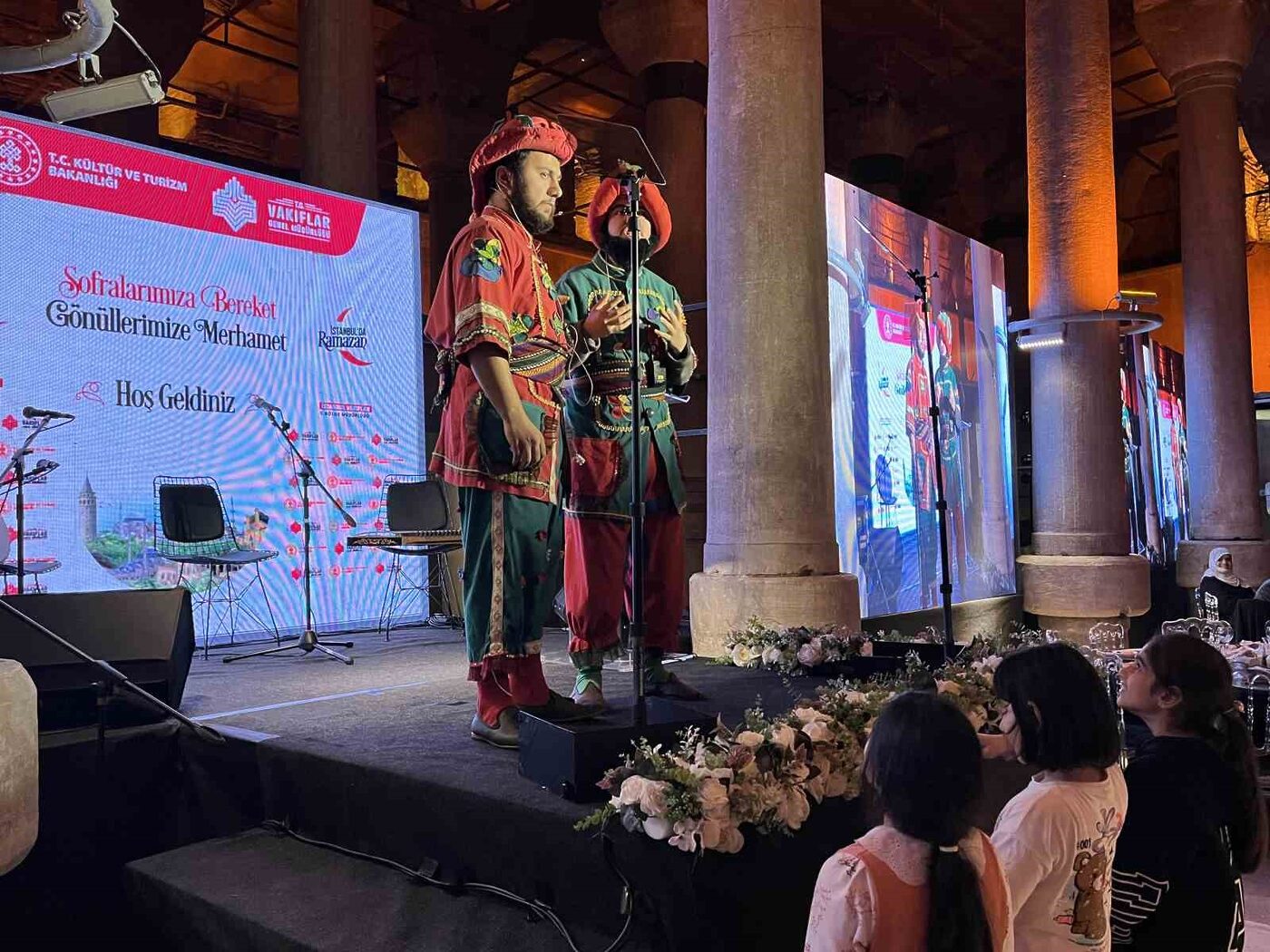 Kültür ve Turizm Bakanı Mehmet Nuri Ersoy, Fatih’te düzenlenen iftar