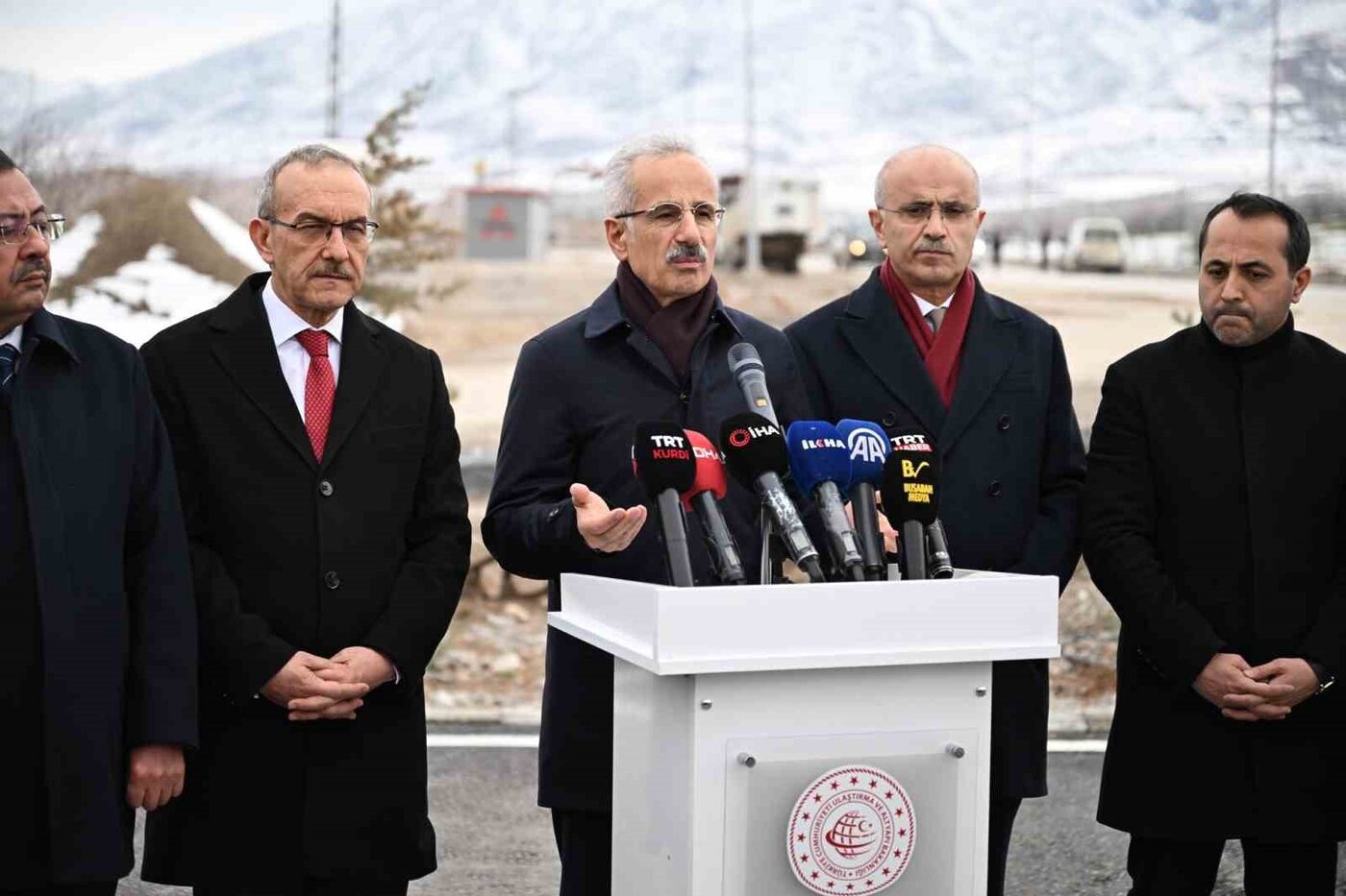 Ulaştırma ve Altyapı Bakanı Abdulkadir Uraloğlu, Malatya’da deprem konutları ve