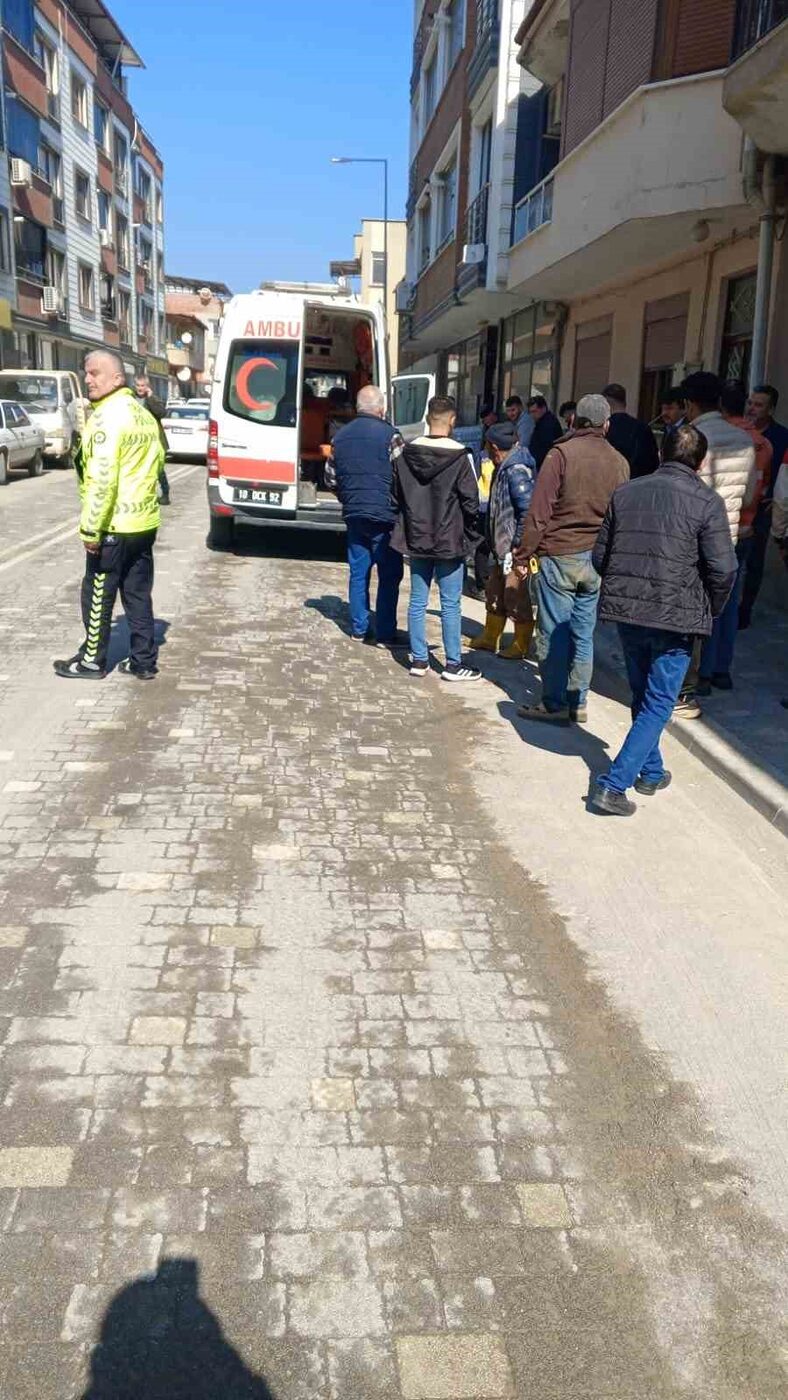 Balıkesir’in Havran ilçesinde tartışma sonrası çıkan kavgada 2 kişi tüfekle