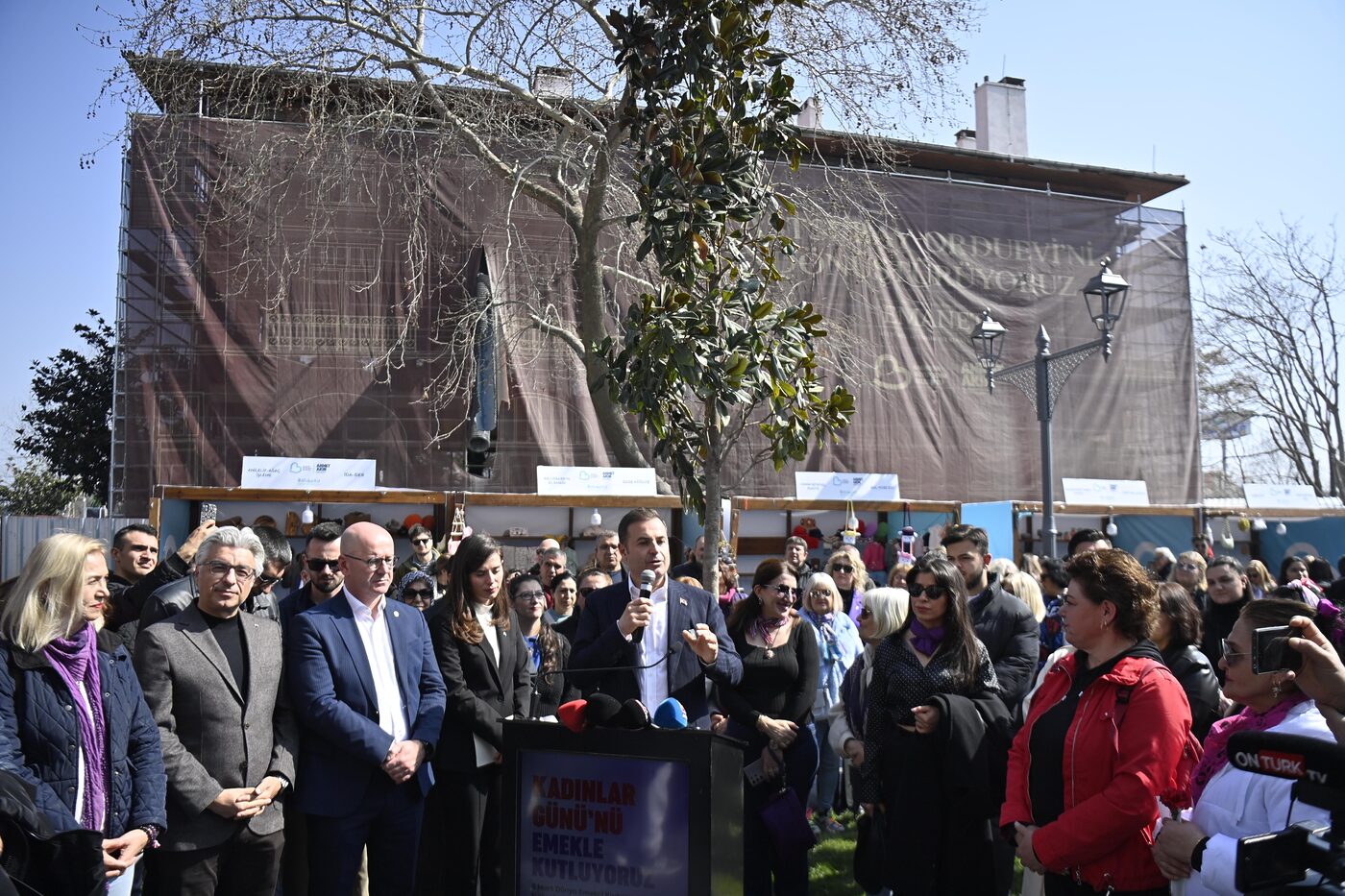 Balıkesir Büyükşehir Belediye Başkanı Ahmet Akın, Balıkesir Büyükşehir Belediyesi tarafından