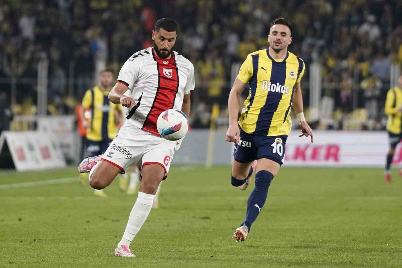 Trendyol Süper Lig’in 28. haftasında Fenerbahçe, konuk ettiği Samsunspor ile