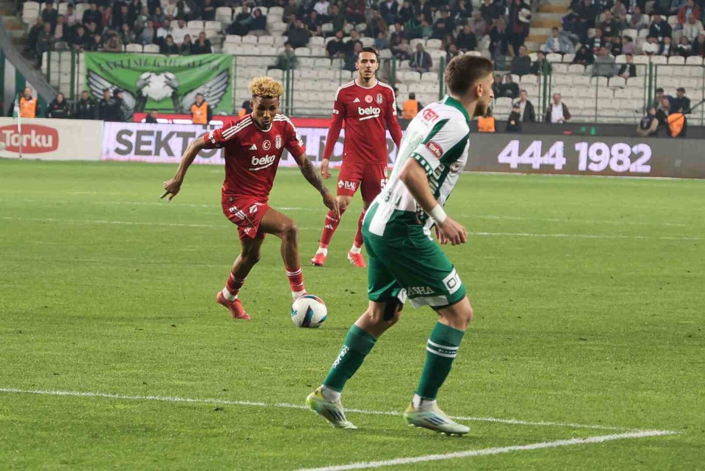 Trendyol Süper Lig’in 28. haftasında Konyaspor, sahasında karşılaştığı Beşiktaş’ı 1-0