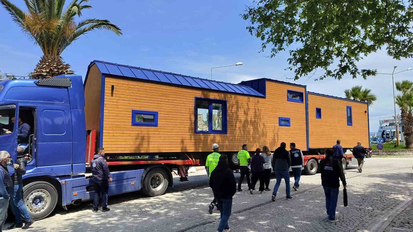 Çanakkale’nin Kuzey Ege Denizi’ndeki turizm merkezi Bozcaada ilçesinde belediye tarafından,