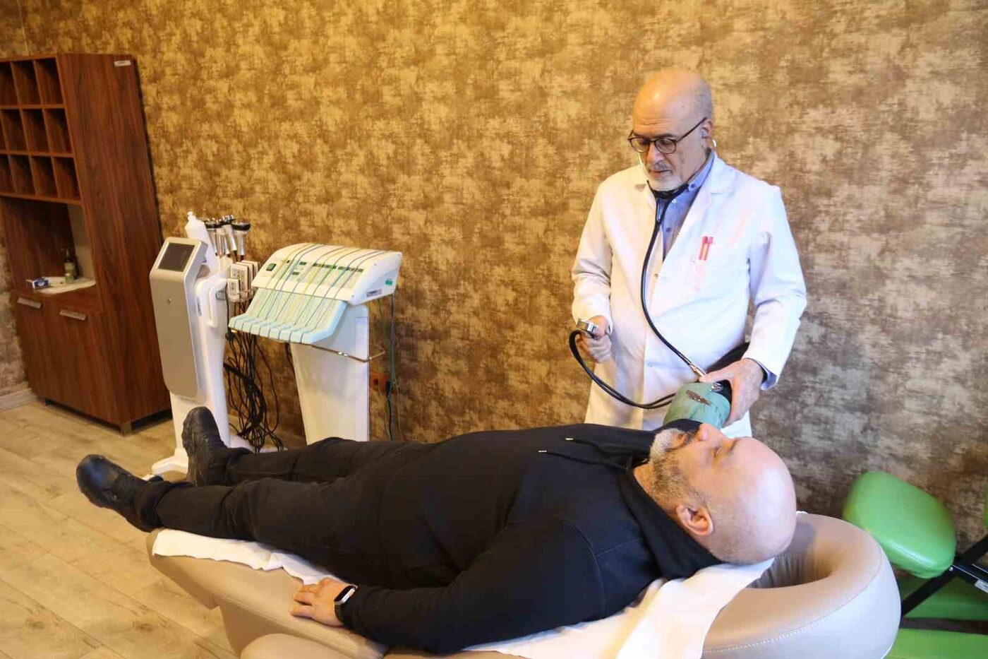 Eskişehir’de bulunan Fizyomer Terapia Estetica Denta Fizik Tedavi ve Rehabilitasyon