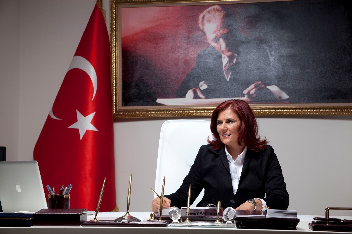 Aydın Büyükşehir Belediye Başkanı Özlem Çerçioğlu, Aydınspor’un Çine Madranspor ile