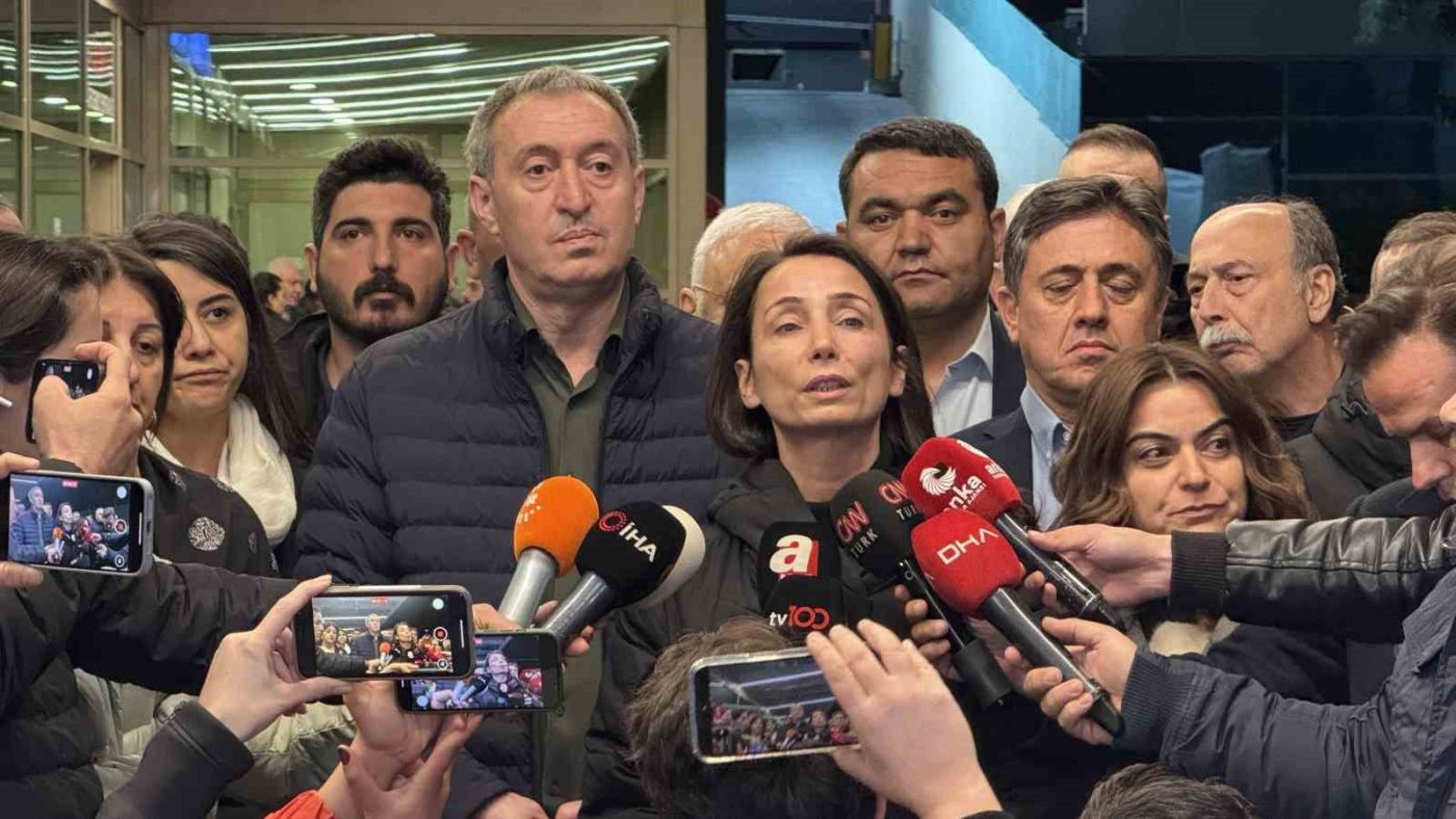DEM Parti Eş Genel Başkanları Tülay Hatimoğulları, Tuncer Bakırhan, DEM