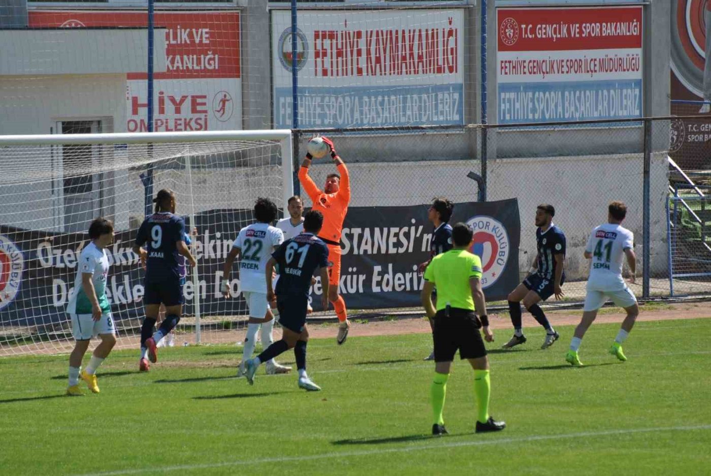 Nesine 2. Lig Beyaz Grup 32. haftada Fethiyespor evinde karşılaştığı