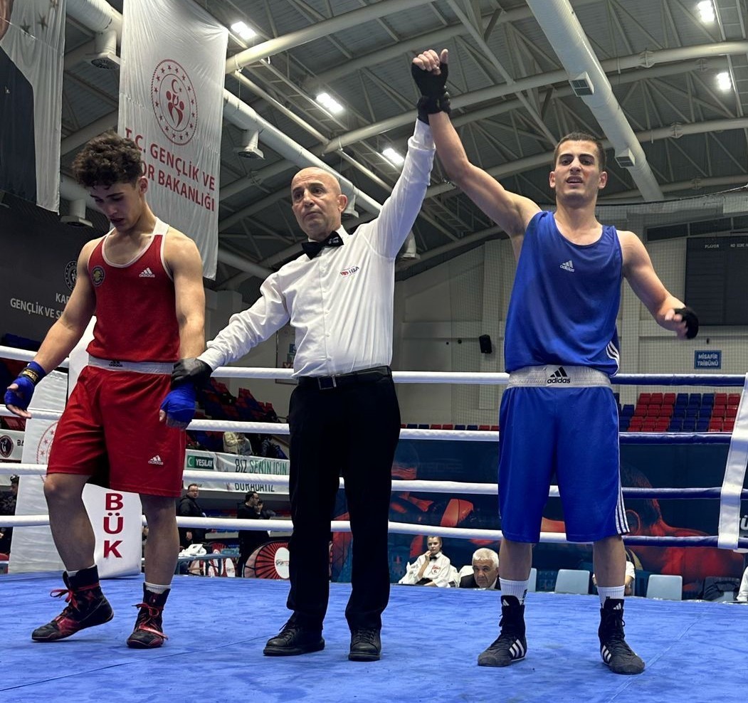 Okul Sporları liseler arası boks Türkiye şampiyonasında Düzceli sporcular 2