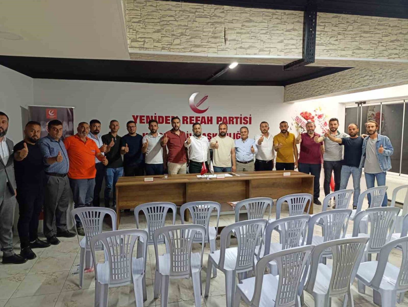Yeniden Refah Partisi Kırşehir İl Başkanı Bülent Er ile birlikte